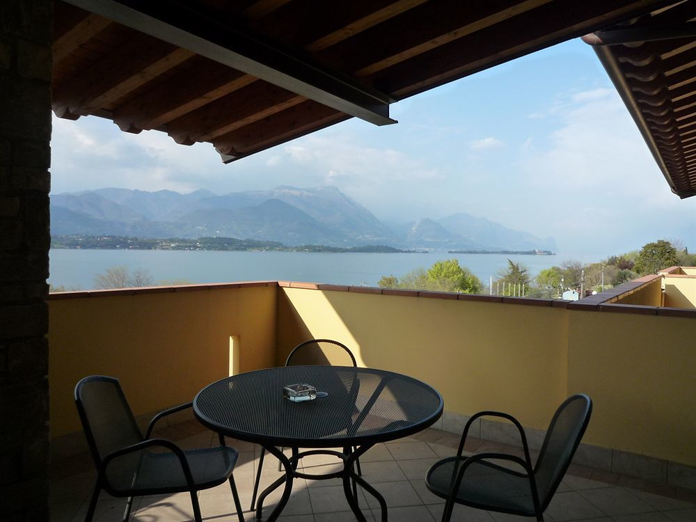 Residence Miralago Rooms & Apartments Manerba del Garda Exterior foto